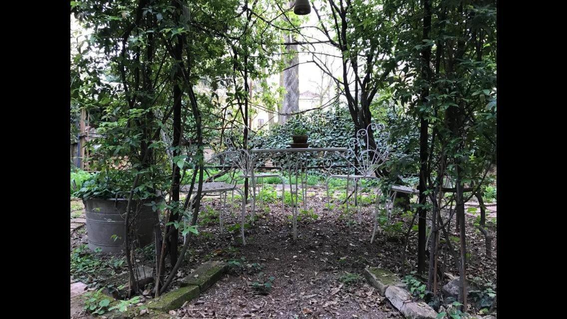 Апартаменты Casa Luminosa Con Giardino In Centro Storico Реджонель-Эмилия Экстерьер фото