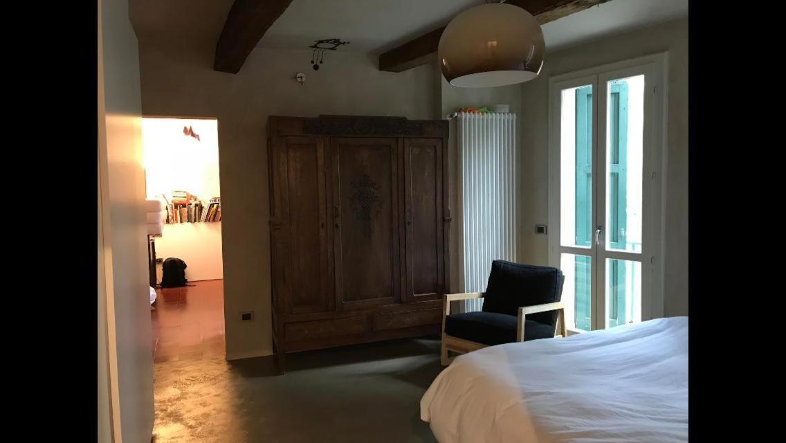Апартаменты Casa Luminosa Con Giardino In Centro Storico Реджонель-Эмилия Экстерьер фото